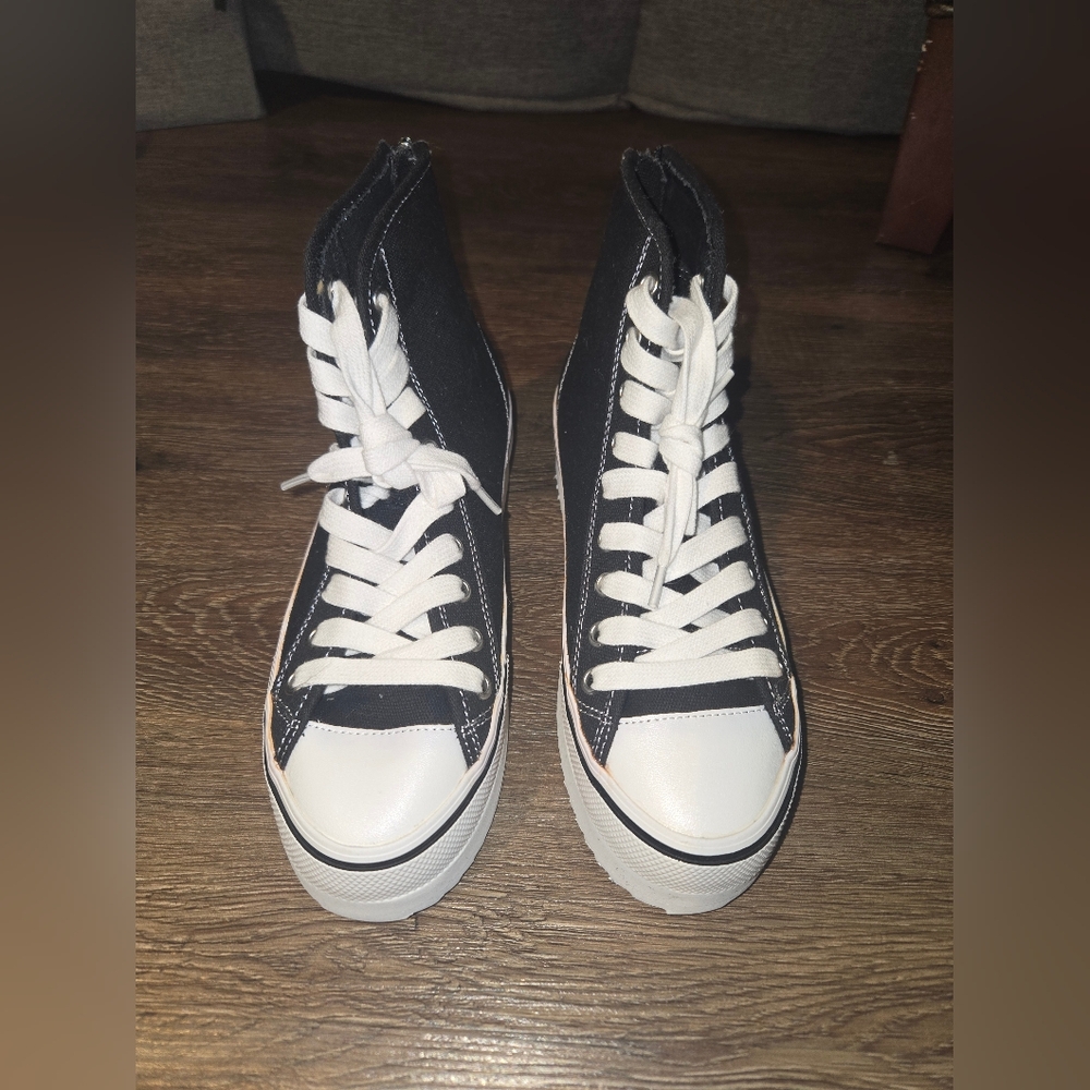Steve Madden Platform Sneakers